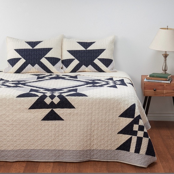 Pendleton Bedding Nwt Pendleton Goose Lake Quilt Set Navy White